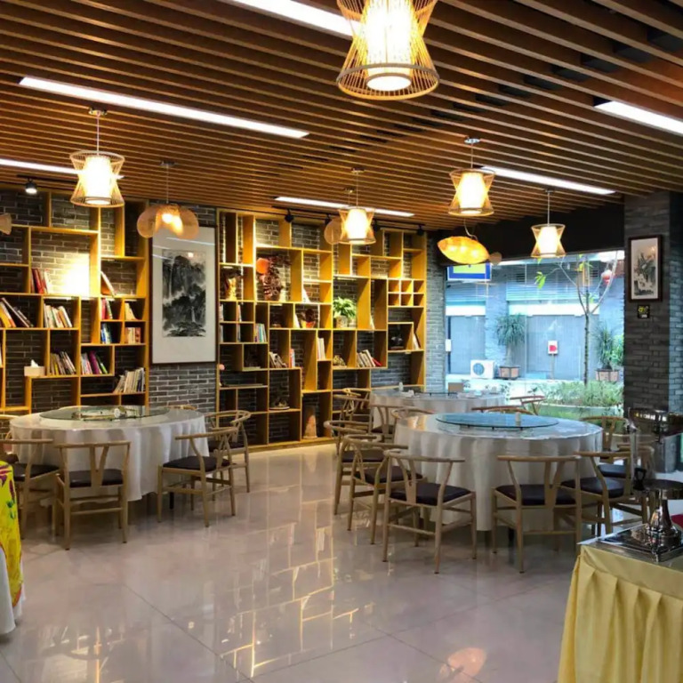 China Town Riverside Garden View Hotel