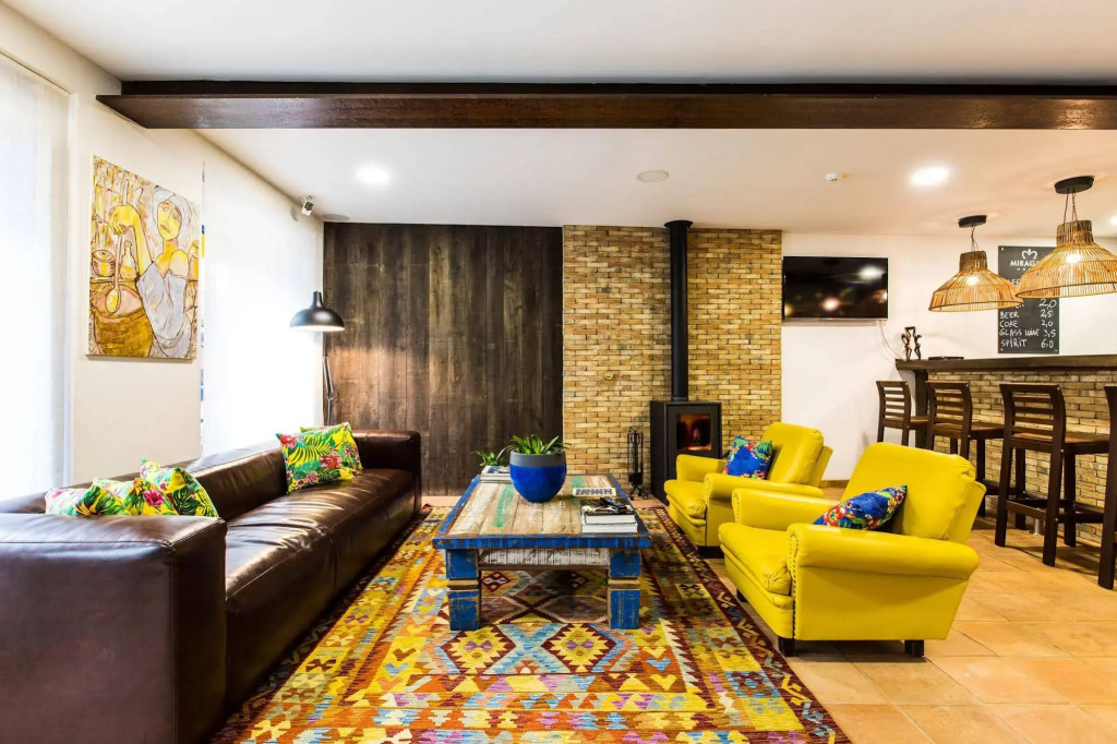 Miragaia House
