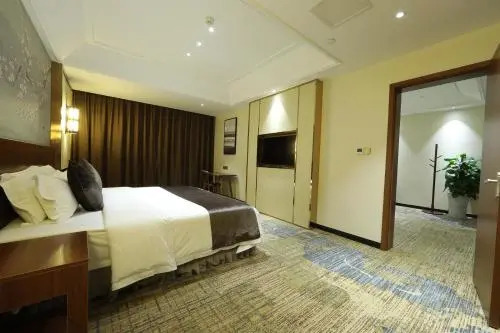 Zhihuitang Fengze Hotel