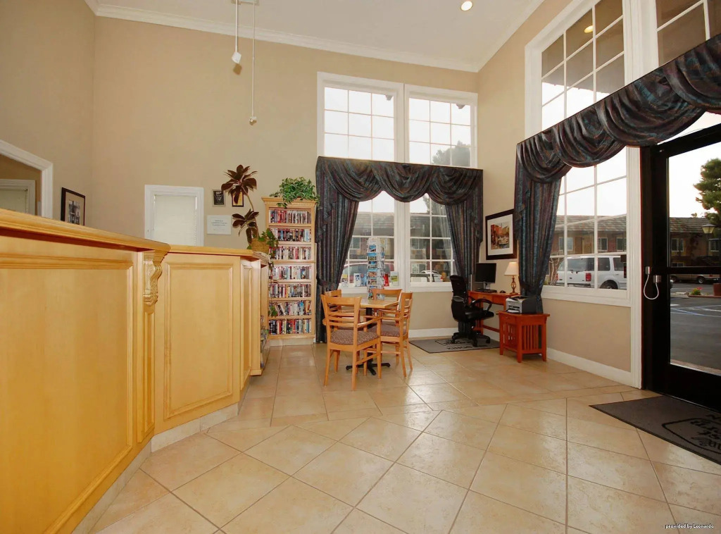 Studio 6 Corona, CA West