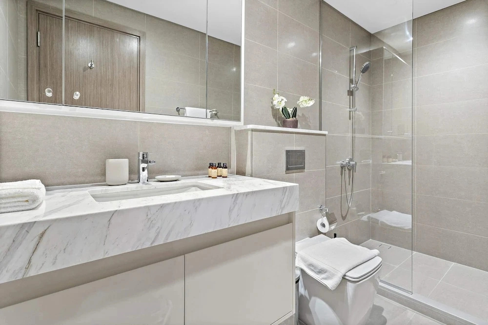 Silkhaus Premium Pad in Burj Royale Elegant