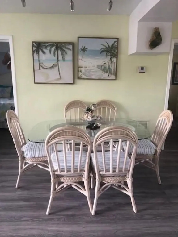 Beautiful Upper Unit With Dockage, Pool And Hot Tub 2 Bedroom Home by RedAwning