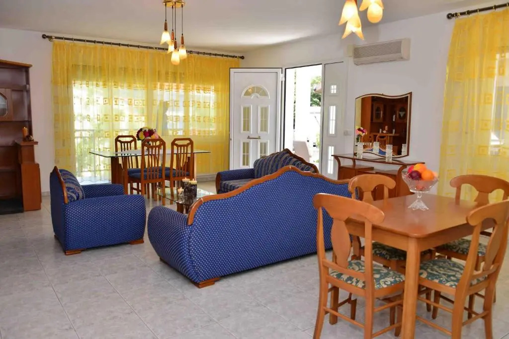 Villa Romantika