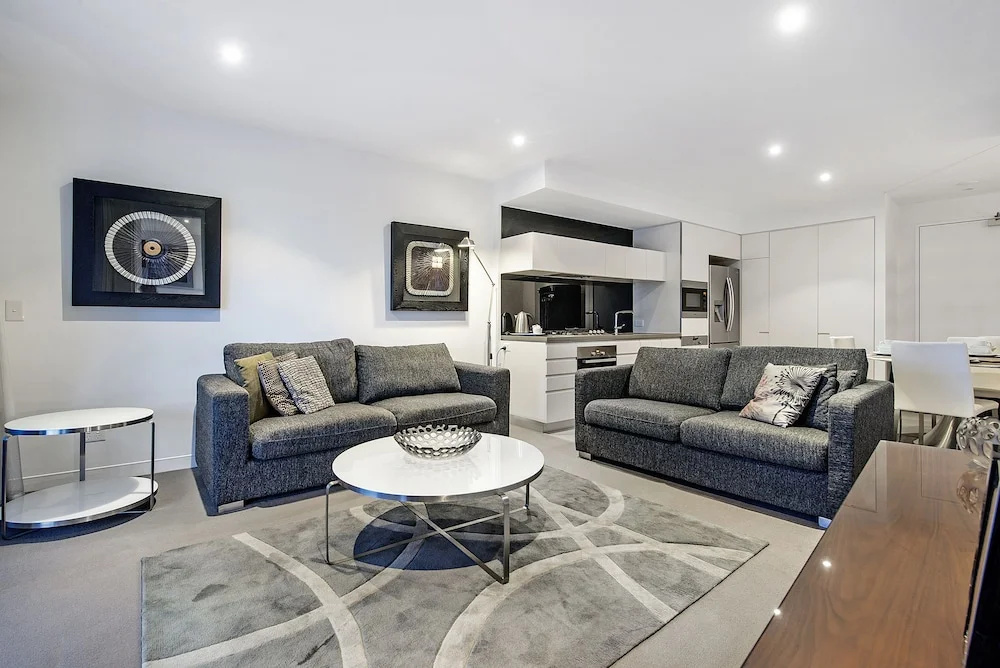 Oracle Boulevard - Private Apartments