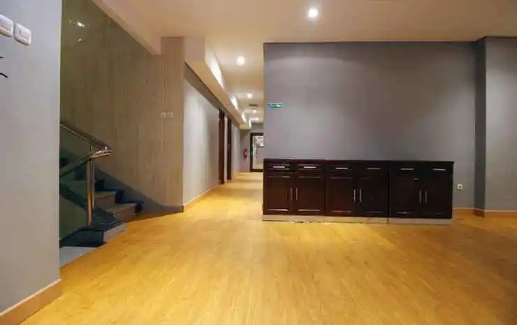 Altona Hotel