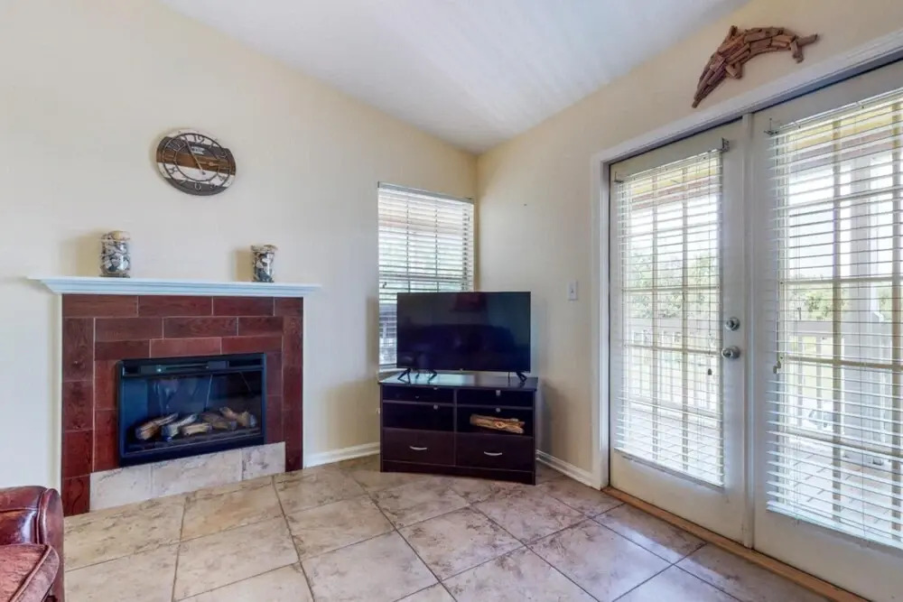 Colony Club E7 by Gold Star Vacation Rentals