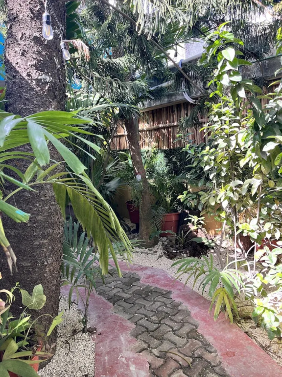 Tumben Kuxtal Tulum