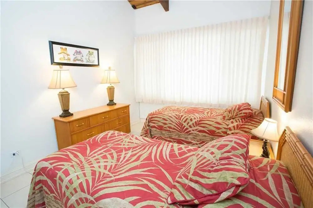Kamaole Sands 8409 - Two Bedroom Condo with Ocean View