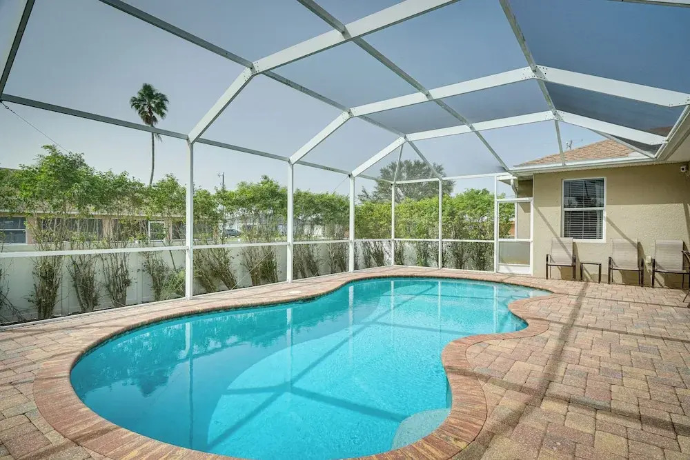 Lanai + Pool: Family-friendly Home in Cape Coral