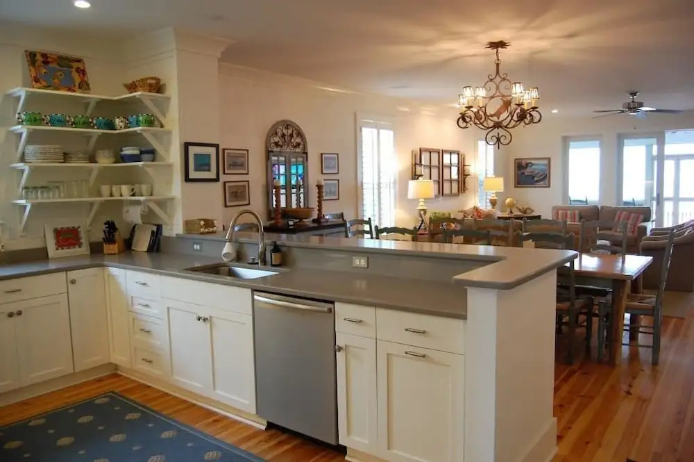 Happy Days - 5 Br Home