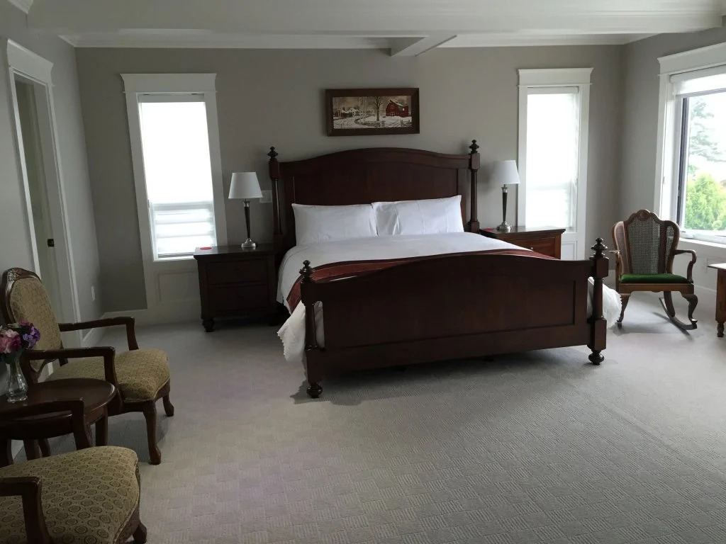 The Snowy B&B in White Rock