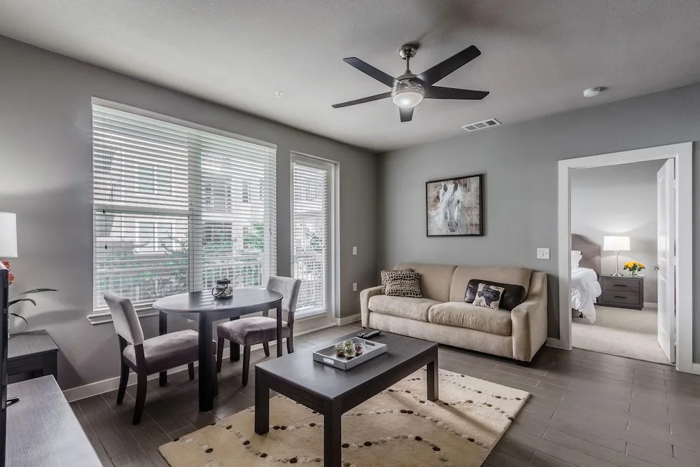 2BR Premium