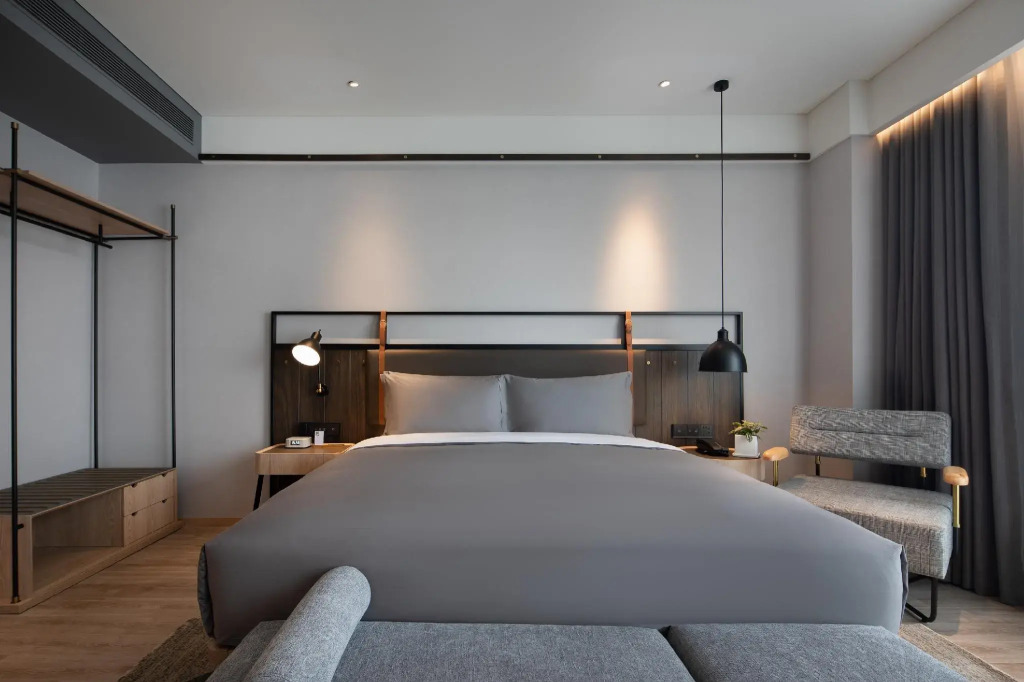 Shanghai Hongqiao NECC Glory Hotel