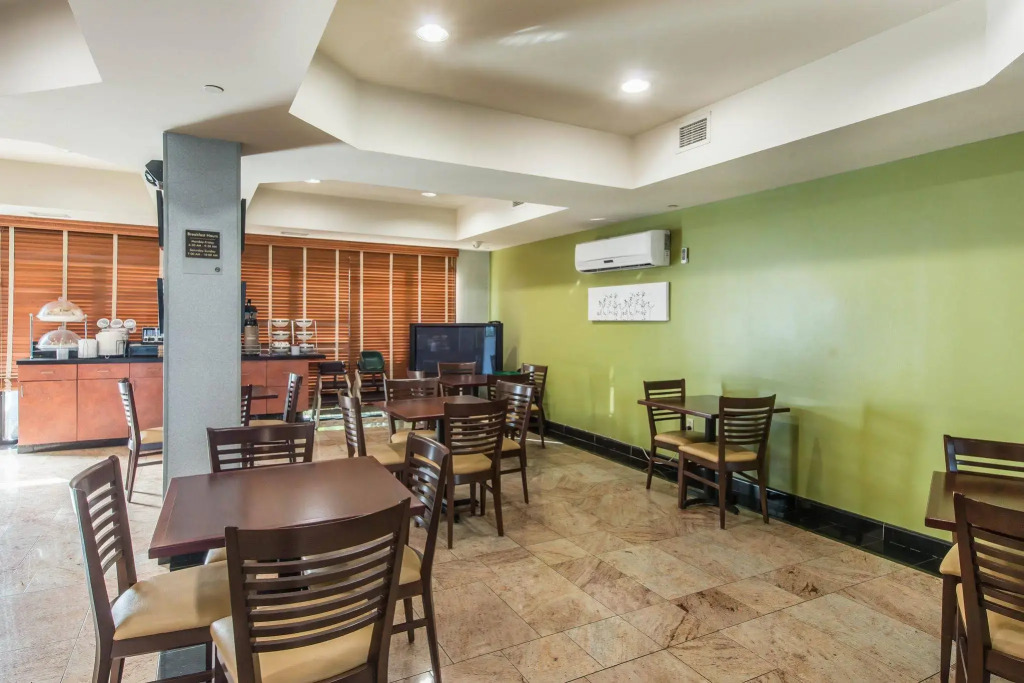 Sleep Inn & Suites Winchester near University