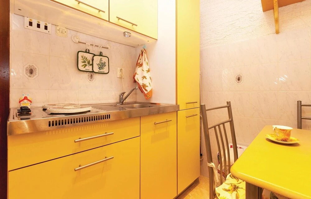 Nice Home in Selce With Wifi and 3 Bedrooms