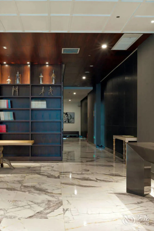 Hotel Vanlee ZS