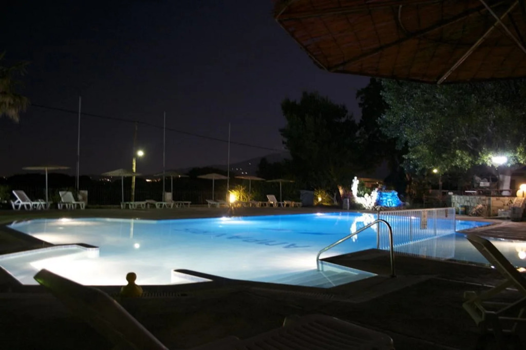 Ampavris Family Apartments
