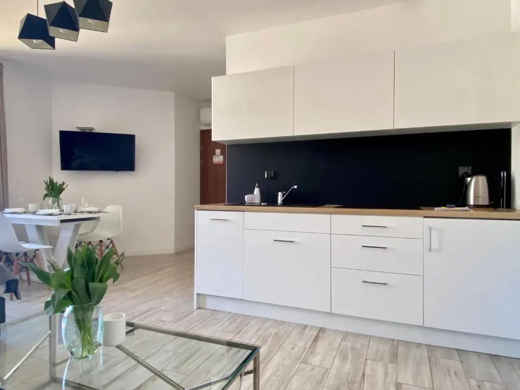 Apartamenty Bałtyckie - Grand Baltic - WIFI, Klimatyzacja, Sala Zabaw, Taras wypoczynkowy, centrum Ustki