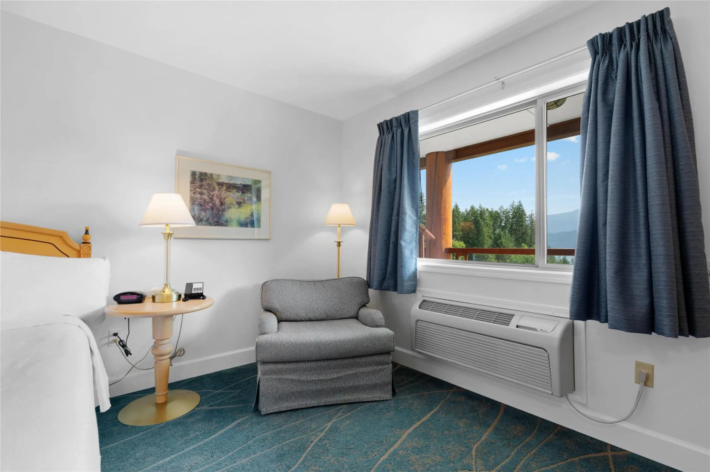 Kootenay Lakeview Resort, BW Signature Collection
