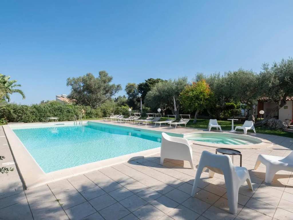 Villa New Charme