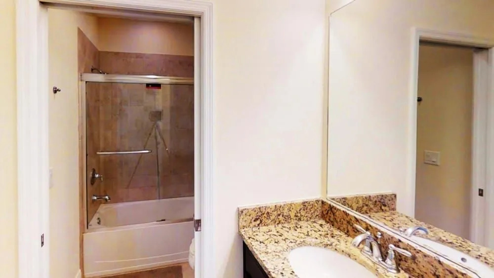 Festival Resort 305