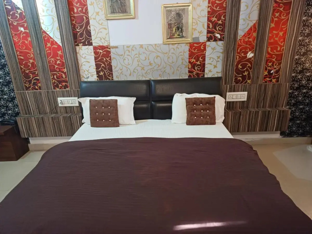 Pushkar Villas Resort
