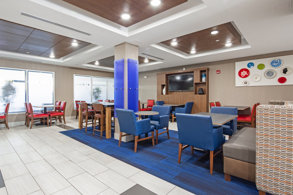 Holiday Inn Express & Suites Chattanooga - East Ridge by IHG