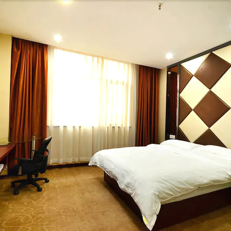 Wuhan Wanjing Holiday Hotel