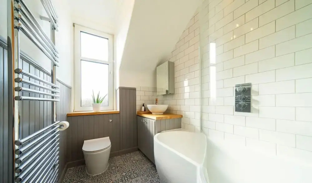 Sunnybrae House Seaside Family-friendly Getaway in Stonehaven With Hot Tub