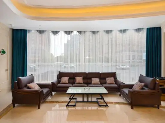 Vienna 3 Best Hotels(Hefei Railway South Station Garden Expo Branch)