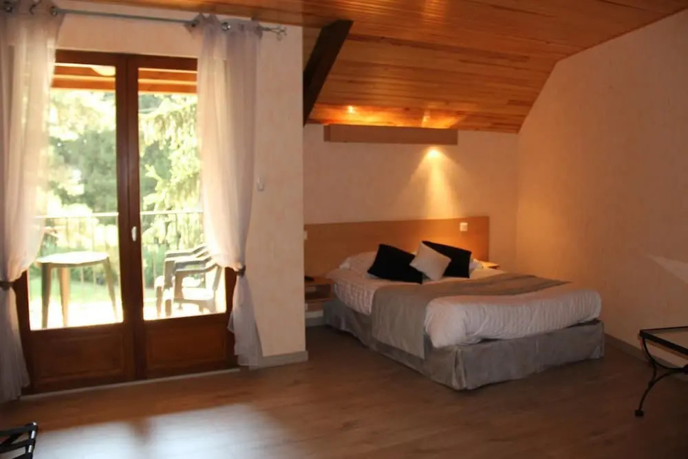 Hôtel Restaurant Logis La Méridienne