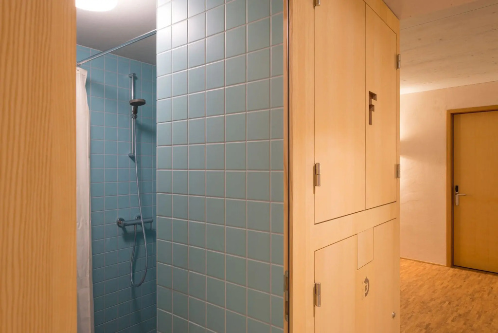 Saanen Gstaad Youth Hostel