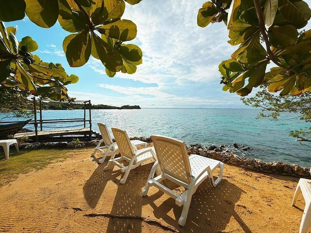 Isla Alegria