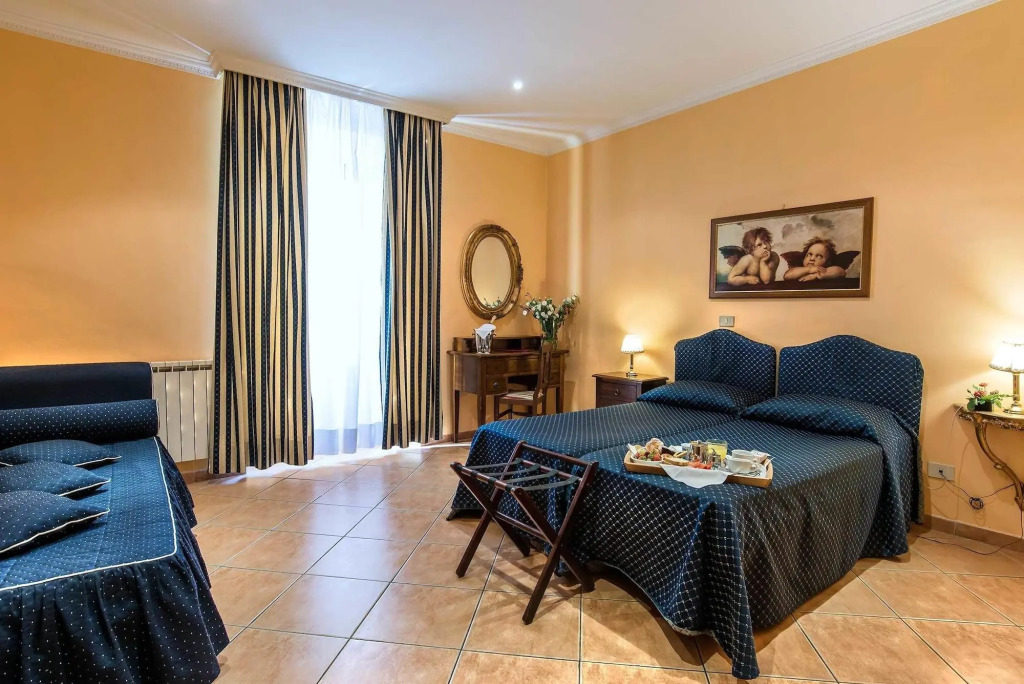 Hotel Caracciolo