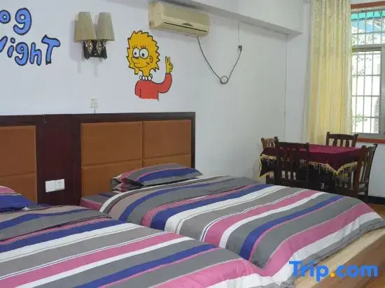 OYO Changde These Years Themed Hotel (Wenli College)