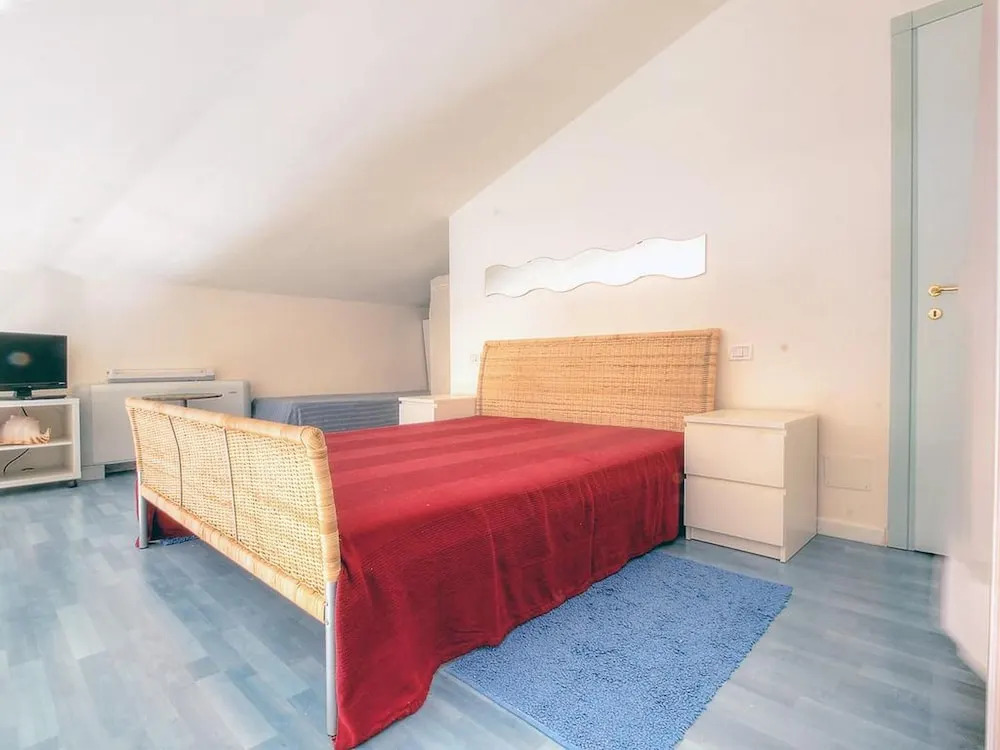 Apartment With one Bedroom in Calambrone, With Wonderful sea View, Shared Pool, Enclosed Garden - Near the Beach