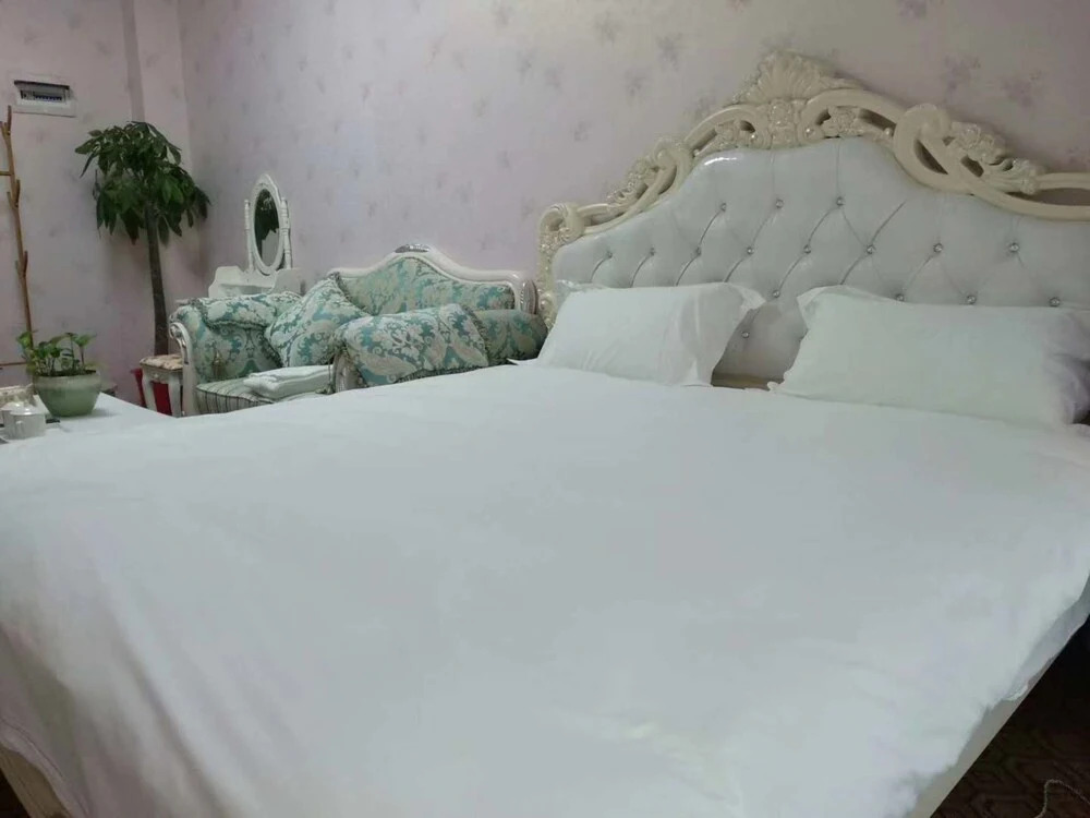 Wuhan Loving Home Apartment