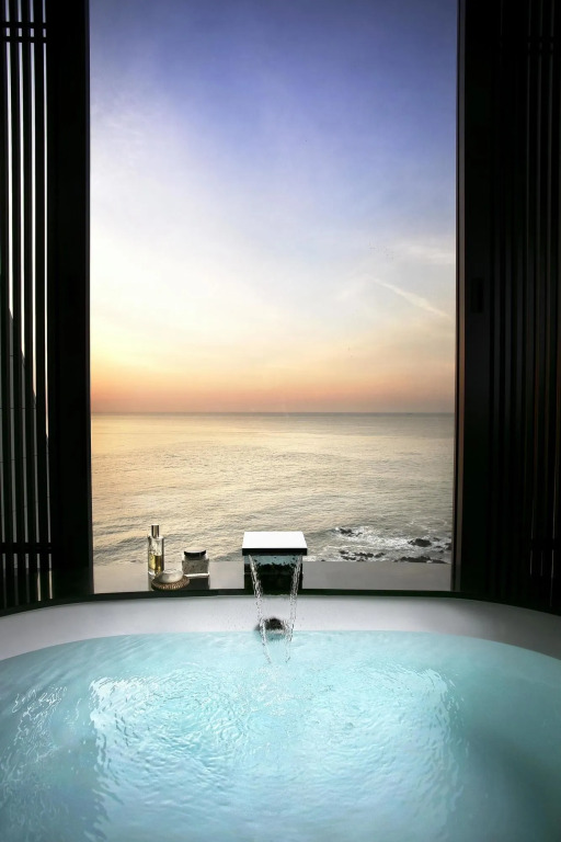 Ananti at Busan Cove