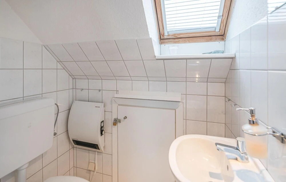 Nice Home In Friedrichskoog With Wifi