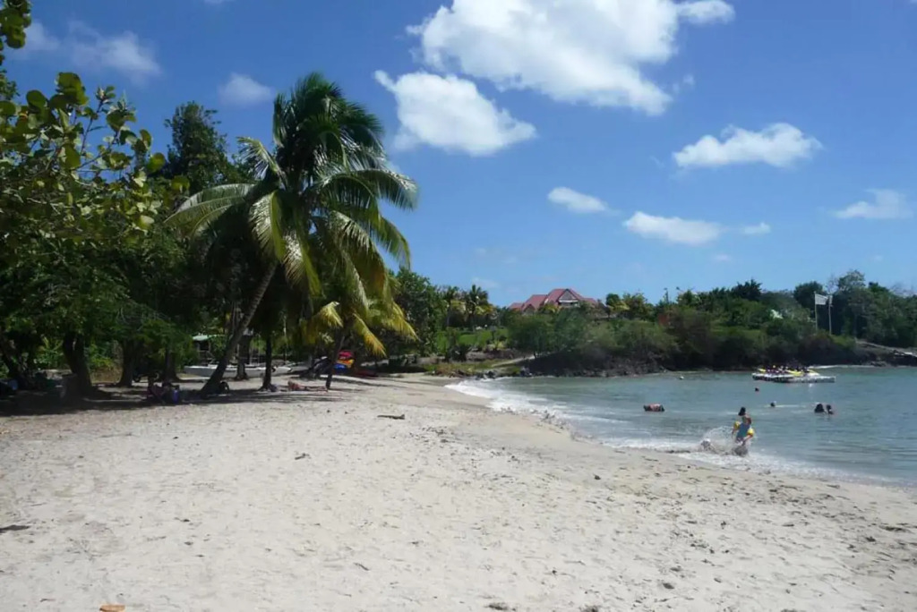 Villa avec piscine proche plage - MQSL11