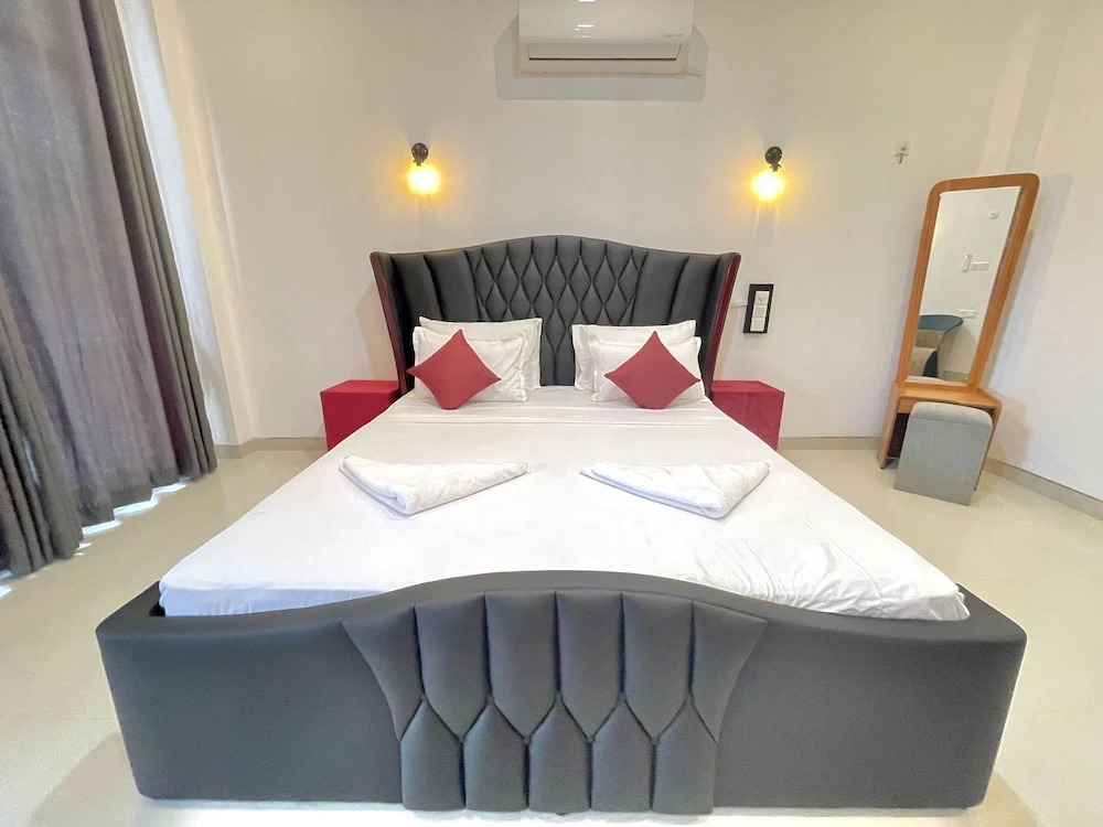 Ismattha Hotel