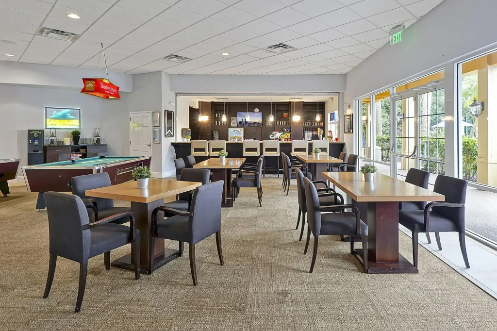 Encantada Resort Vacation Townhomes by IDILIQ