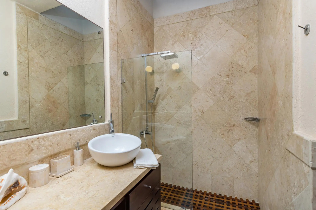 Fantastic villa at Casa de Campo - with ocean/river views, 2 golf carts, chef, maid & butler