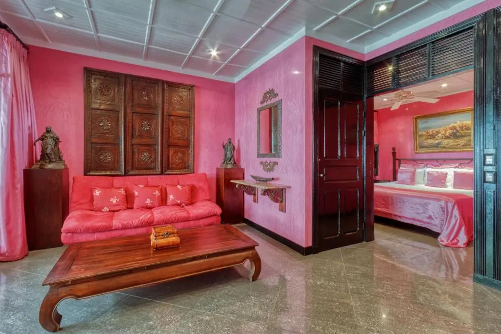 Hotel Villa Caletas