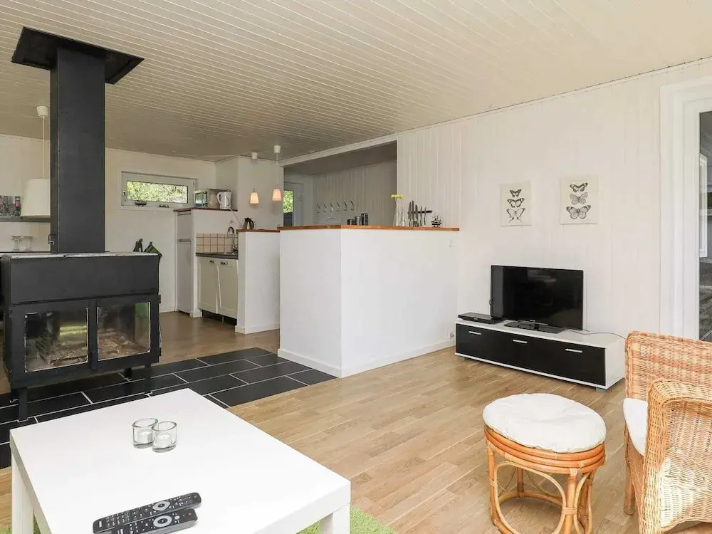 Cozy Holiday Home in SÃ¦by near Sea