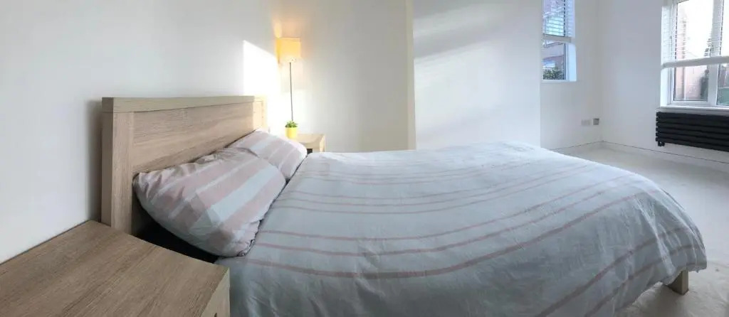 Spacious double bedrooms sharing new bathroom, en-suite option available, Kings Lynn