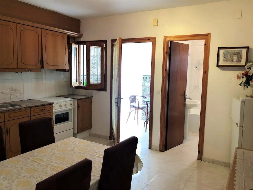 Apto económico Llança Centro - 109
