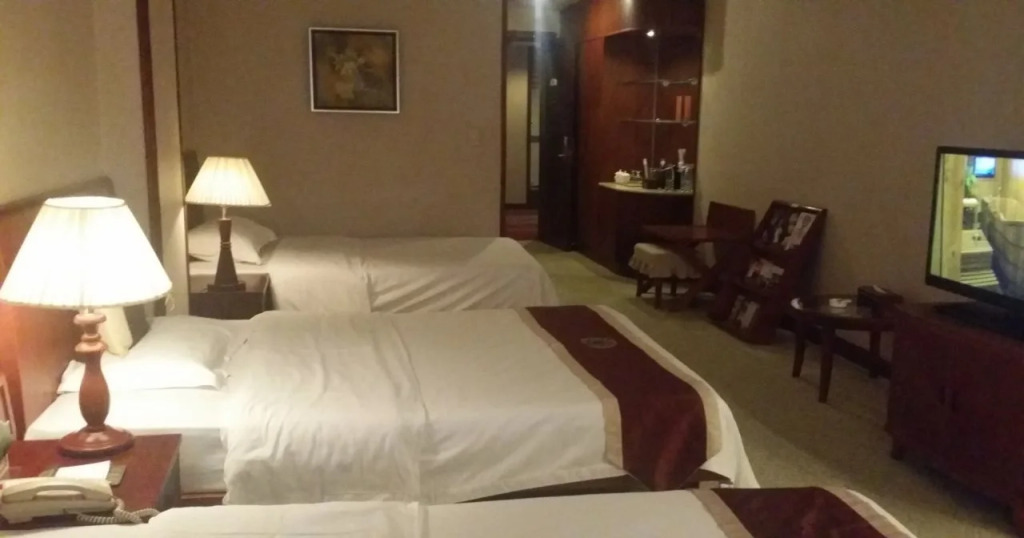 Kunming Plateau Pearl Hotel