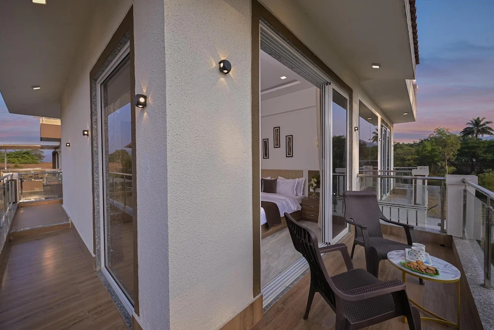 Vivanta Villa