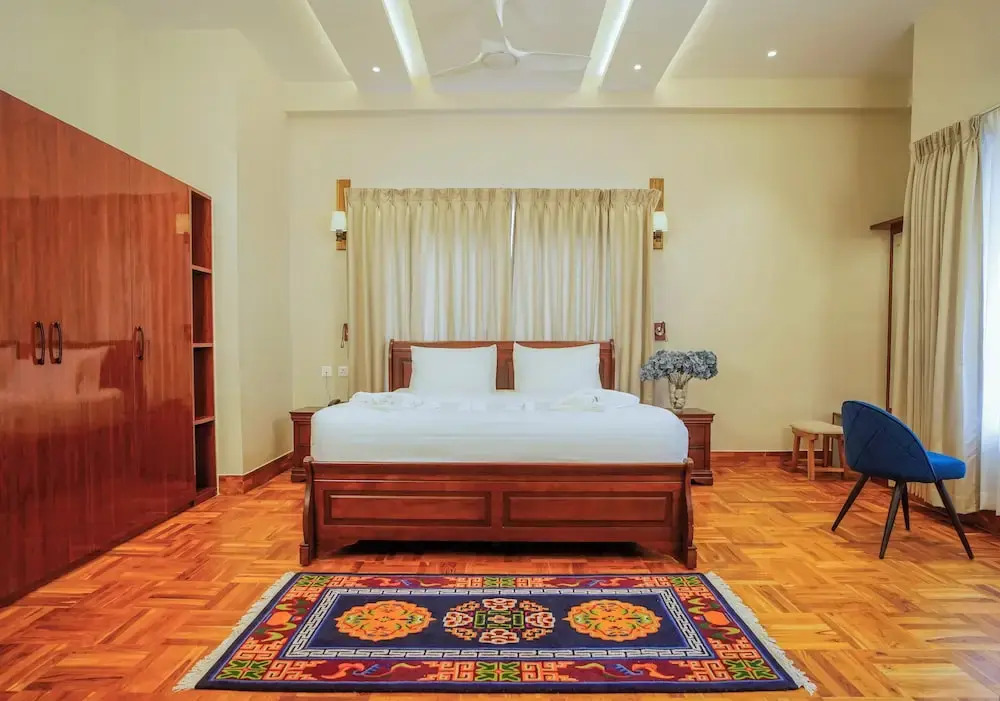Hotel Khamsum
